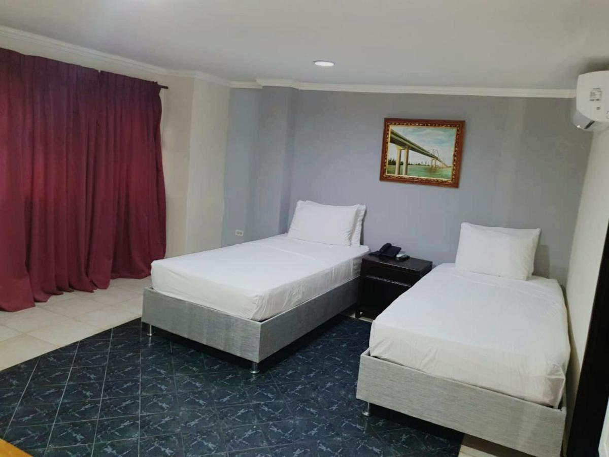 Hotel Puerta De Oro بارانكويلا المظهر الخارجي الصورة