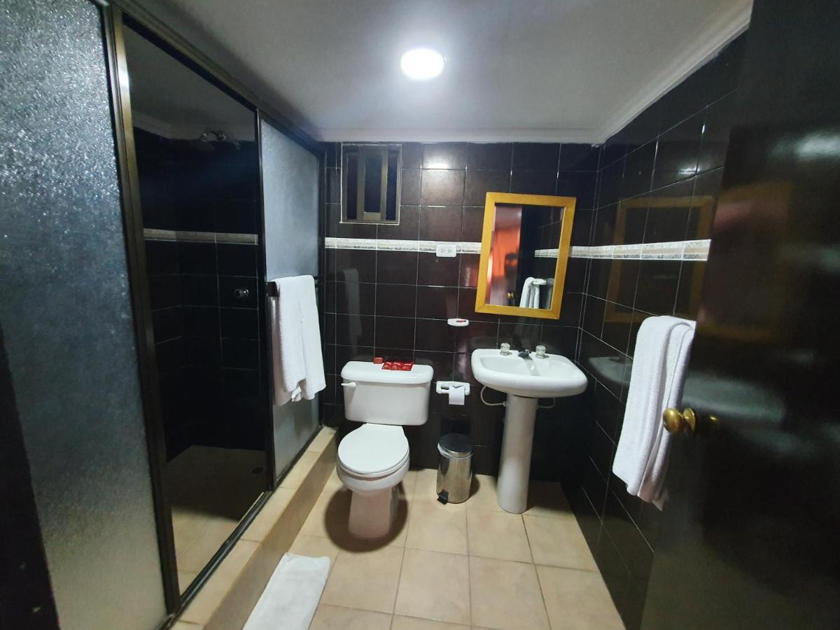 Hotel Puerta De Oro بارانكويلا المظهر الخارجي الصورة