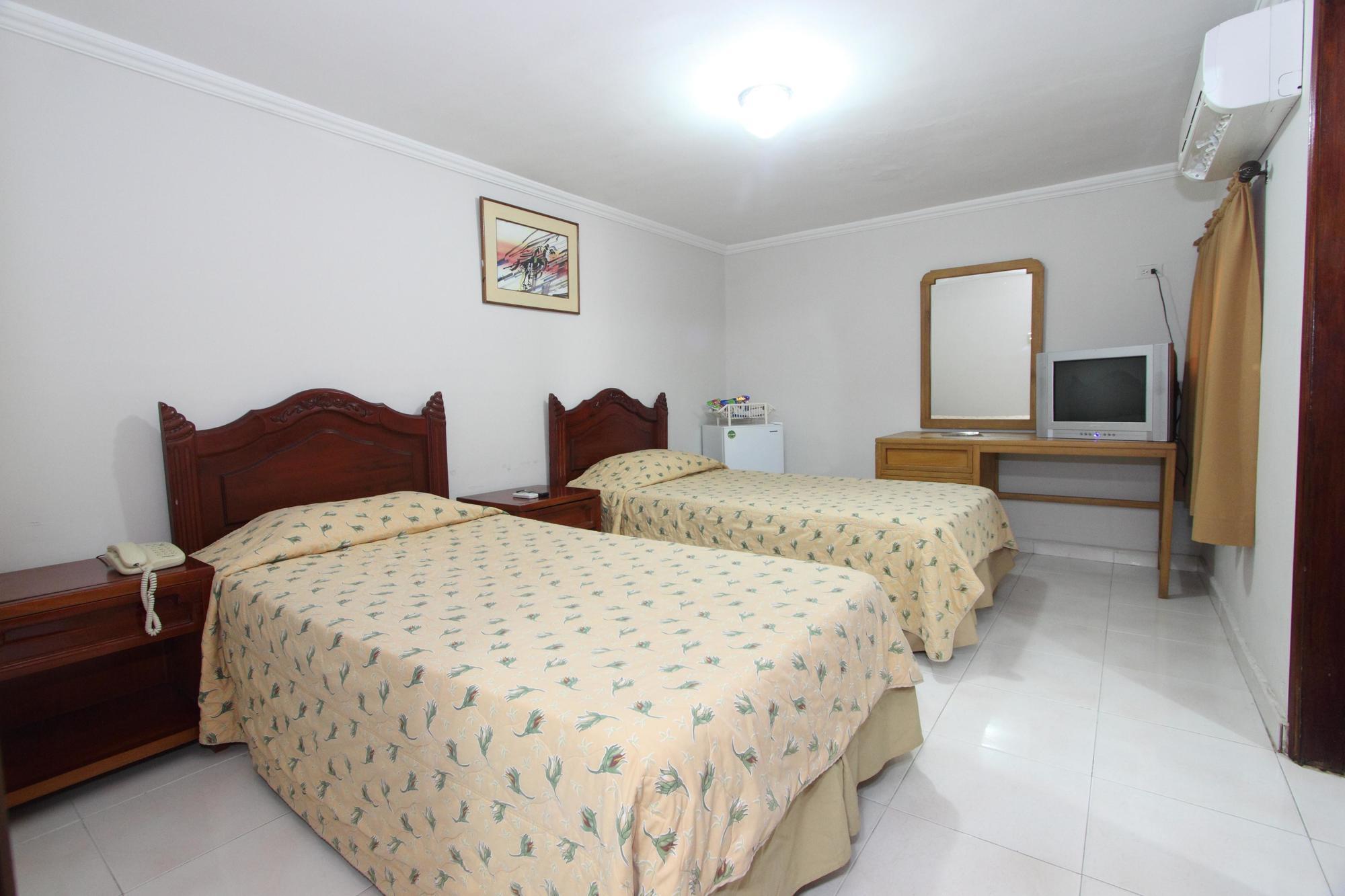 Hotel Puerta De Oro بارانكويلا المظهر الخارجي الصورة