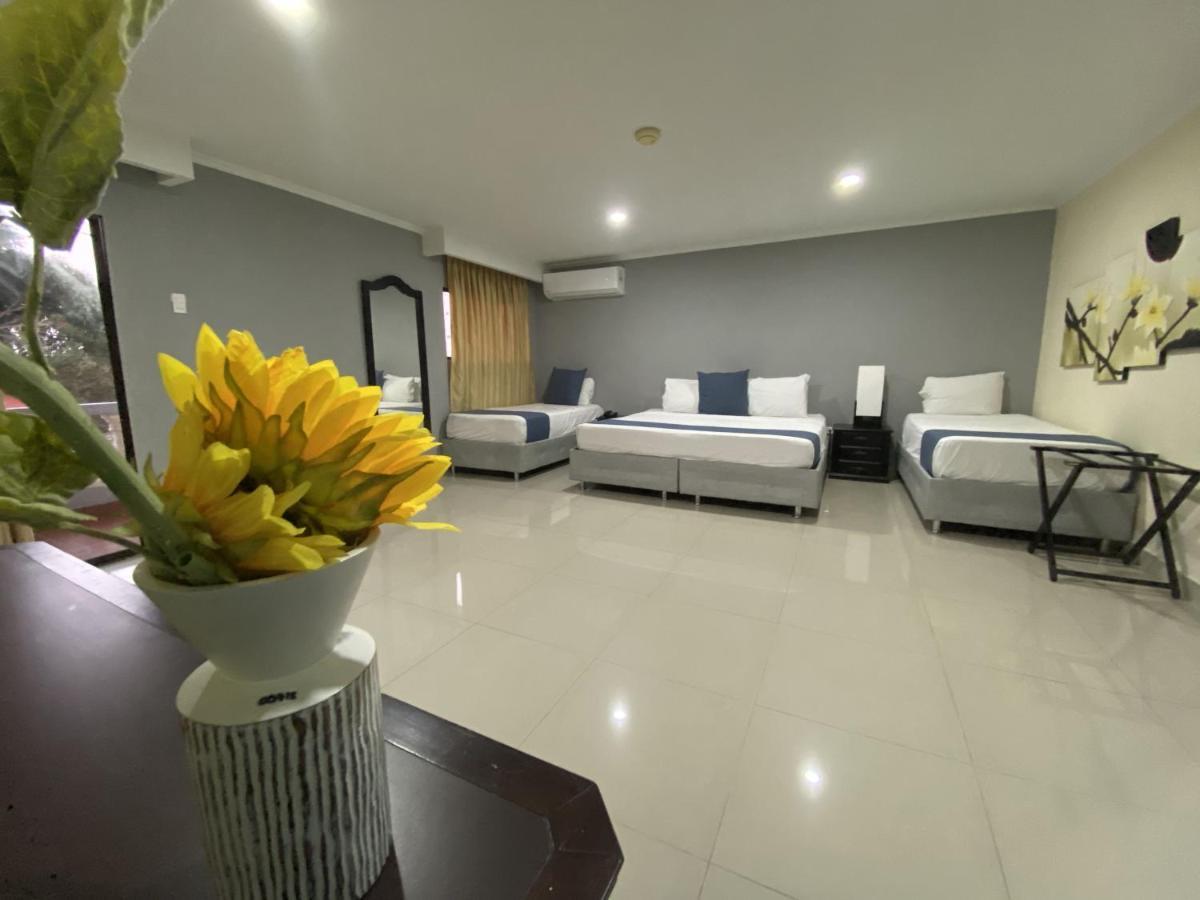 Hotel Puerta De Oro بارانكويلا المظهر الخارجي الصورة