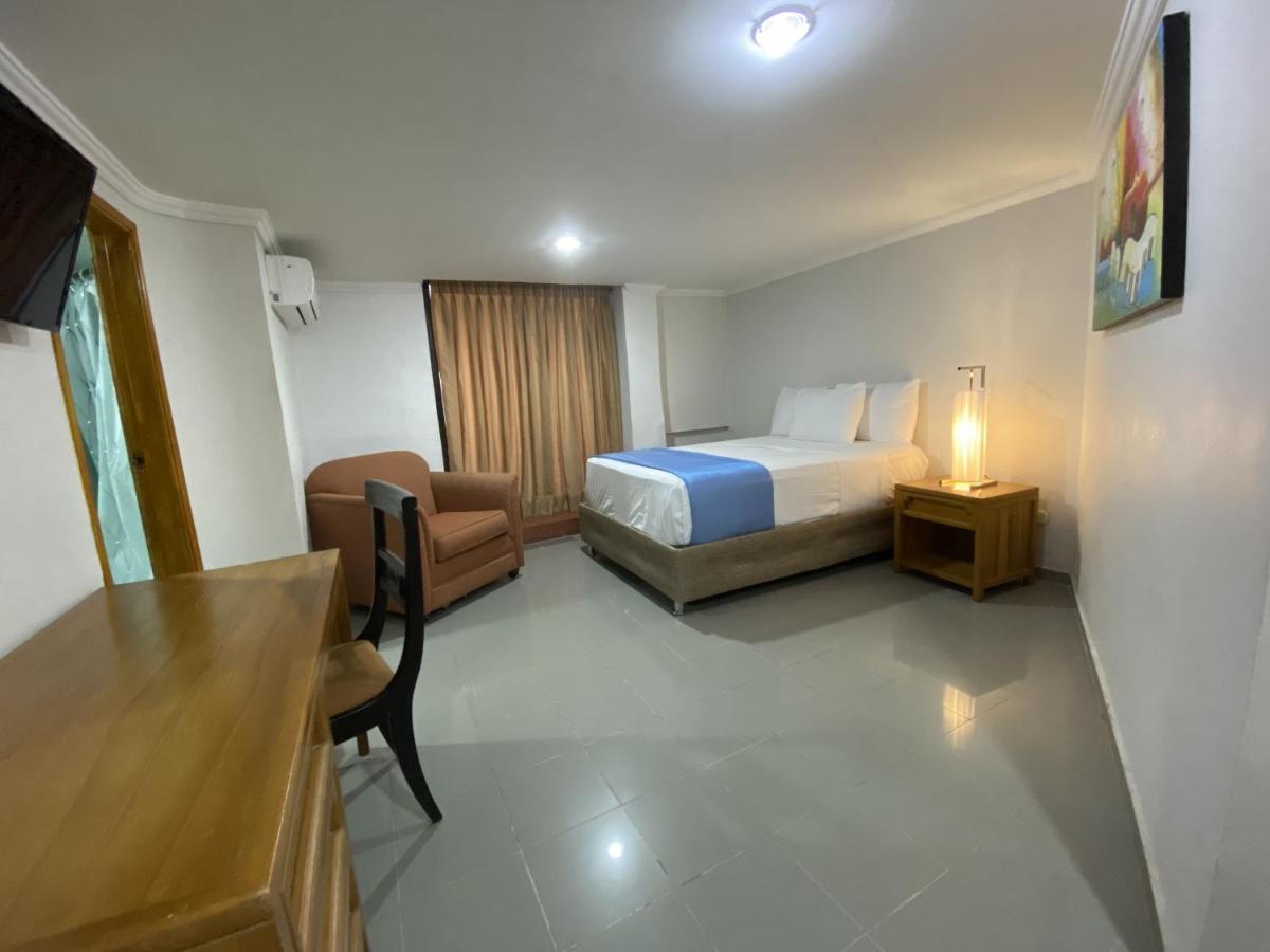 Hotel Puerta De Oro بارانكويلا المظهر الخارجي الصورة